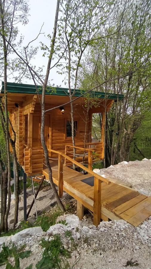 Still Cabin Cetinje Eksteriør billede