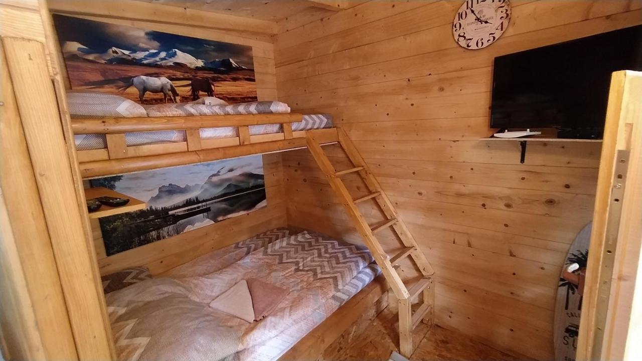 Still Cabin Cetinje Eksteriør billede